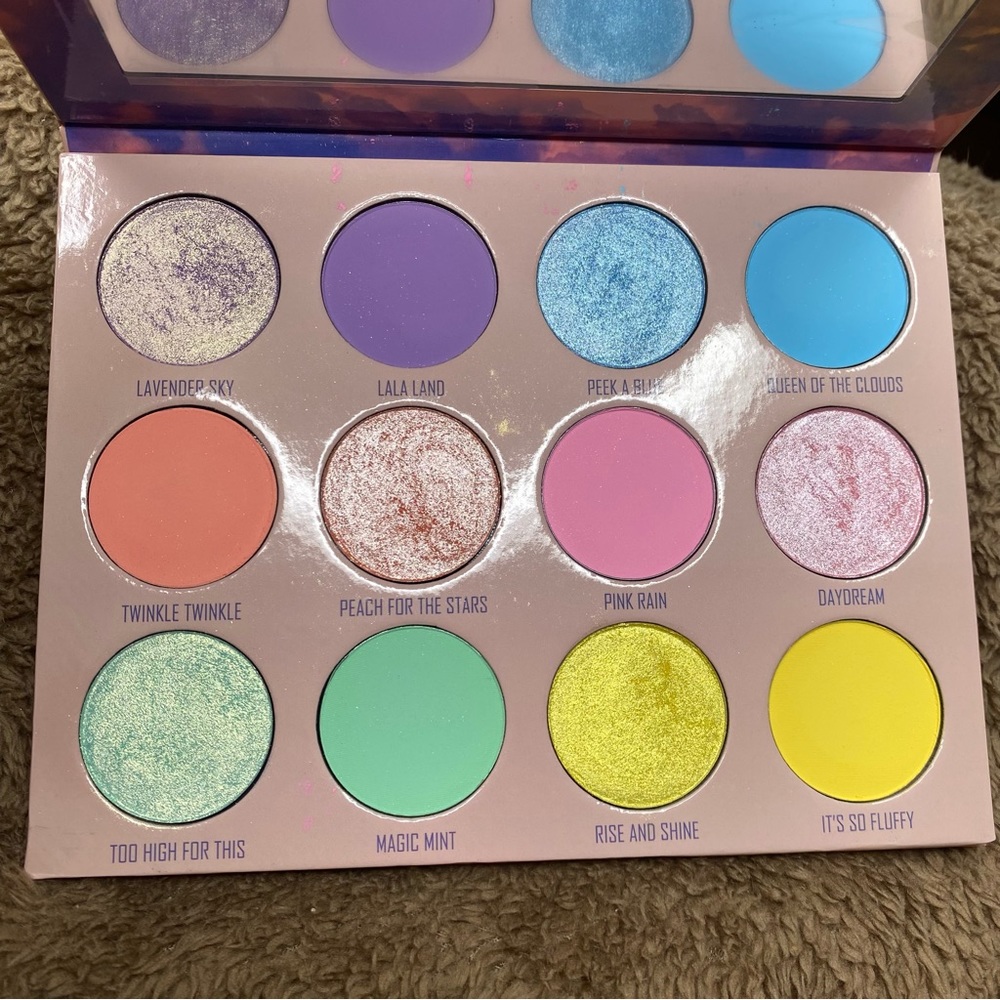 Give Me Glow Pastel Deams